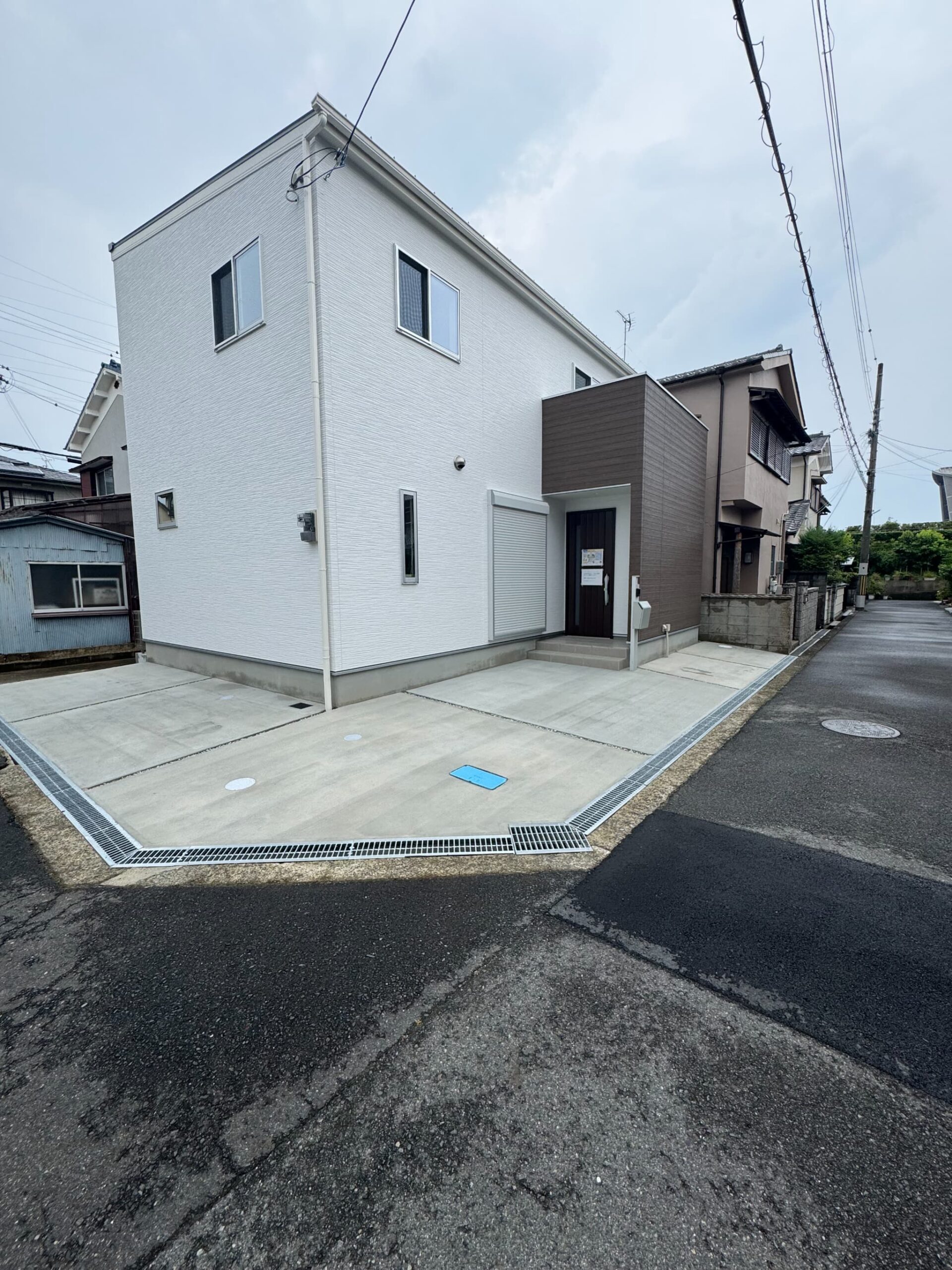 【奈良県橿原市中曽司町（真菅駅）】